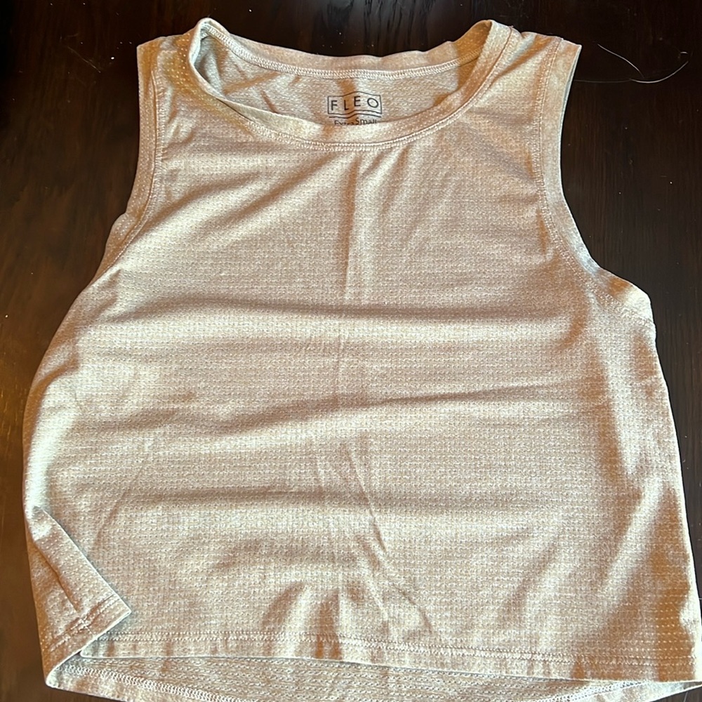 Fleo Jordan crop mesh tank - size xsmall